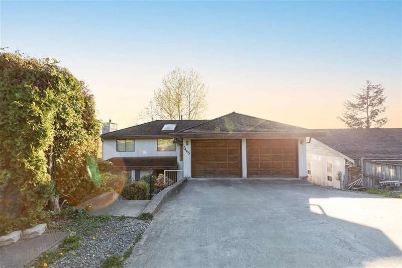 7445 Garfield Drive