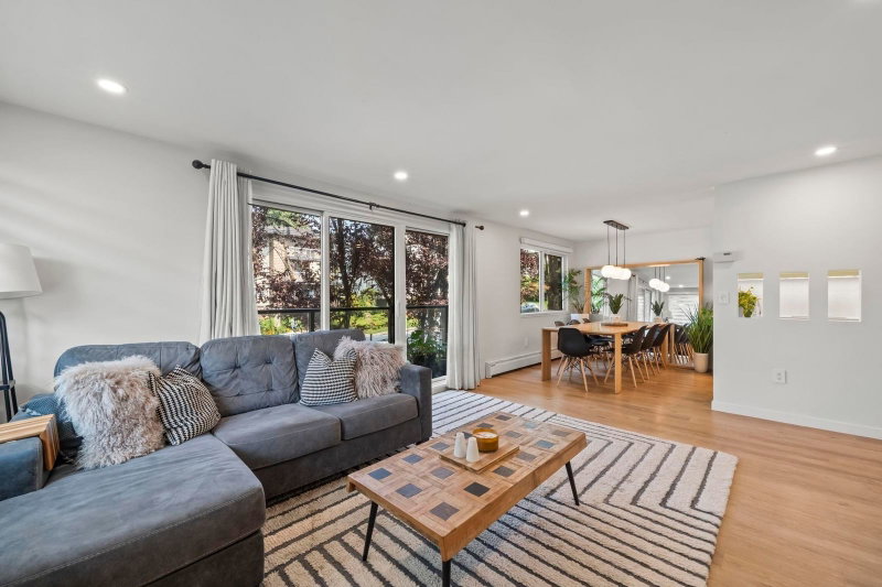 206 - 327 2nd Street W