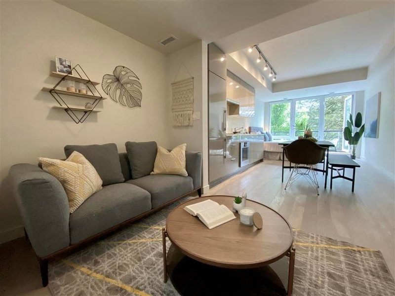 204 - 4408 Cambie Street