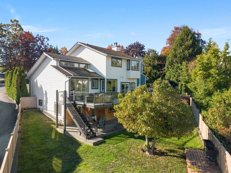 2137 Parapet Terrace