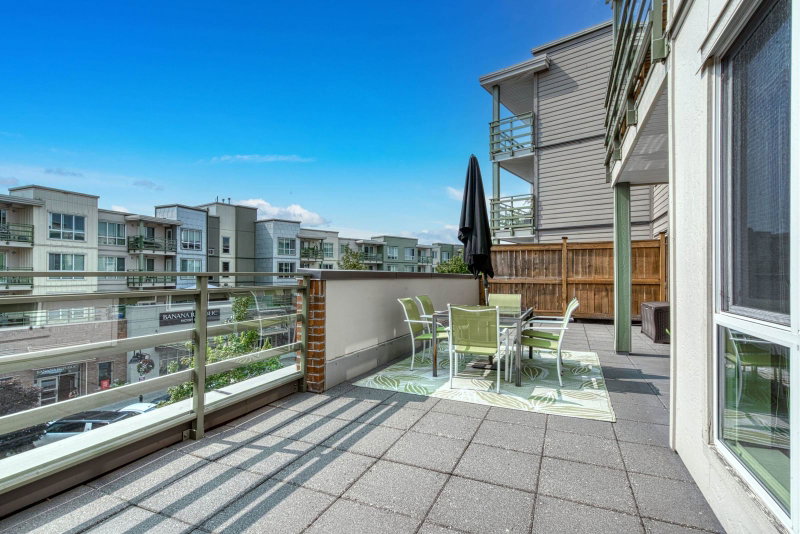 221 - 15745 Croydon Drive