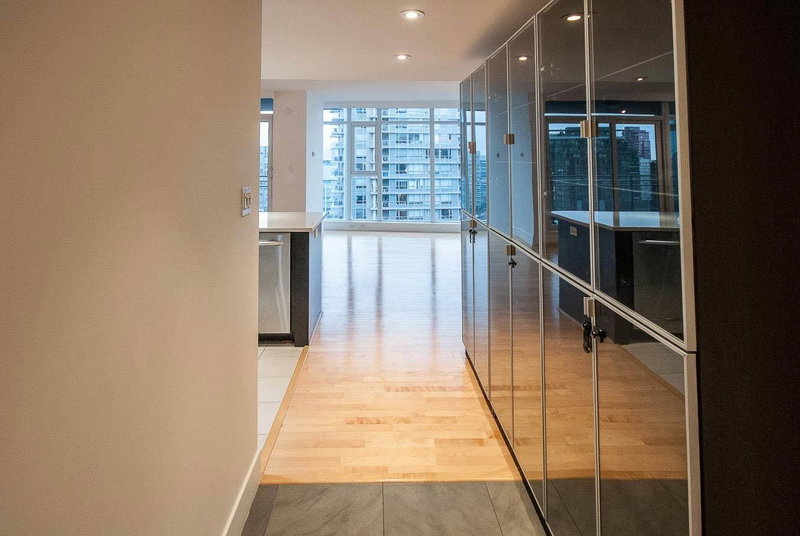 2501 - 1205 Hastings W