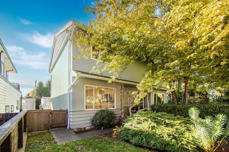 355 4th Street E