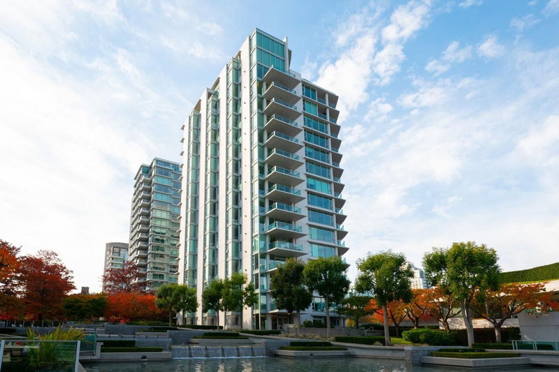 1303 - 1777 Bayshore Drive