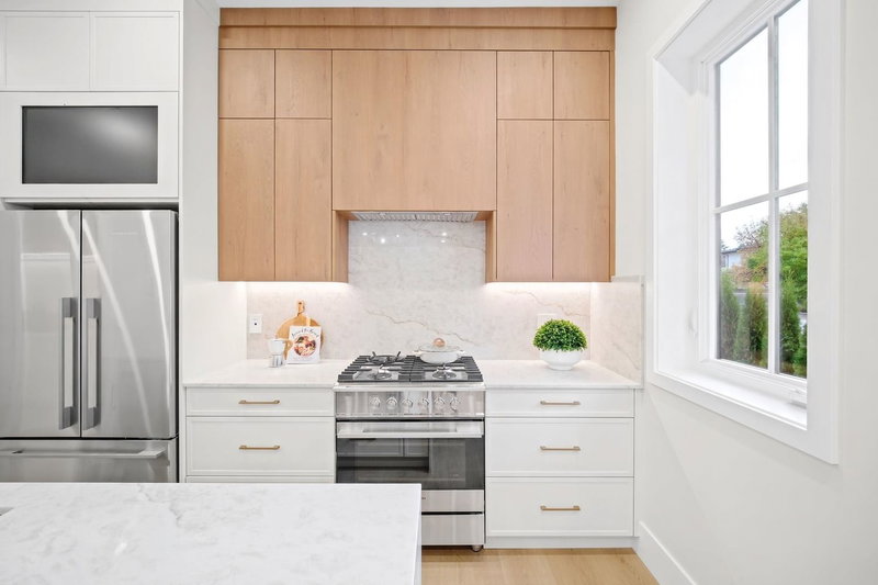 2 - 8391 Rideau Drive