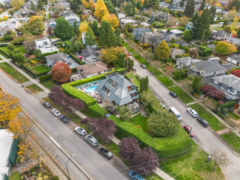 3850 Point Grey Road