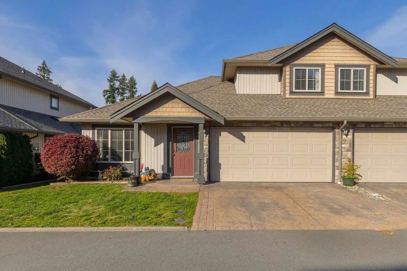 35 - 44523 Mclaren Drive