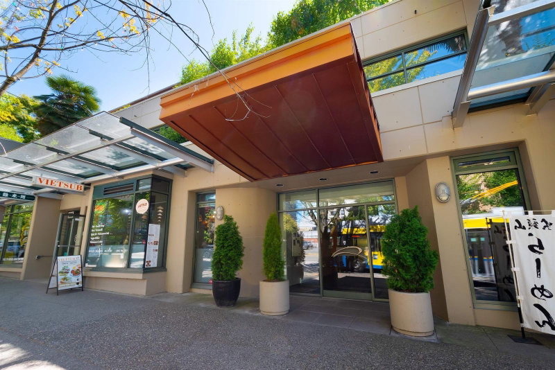 306 - 1688 Robson Street