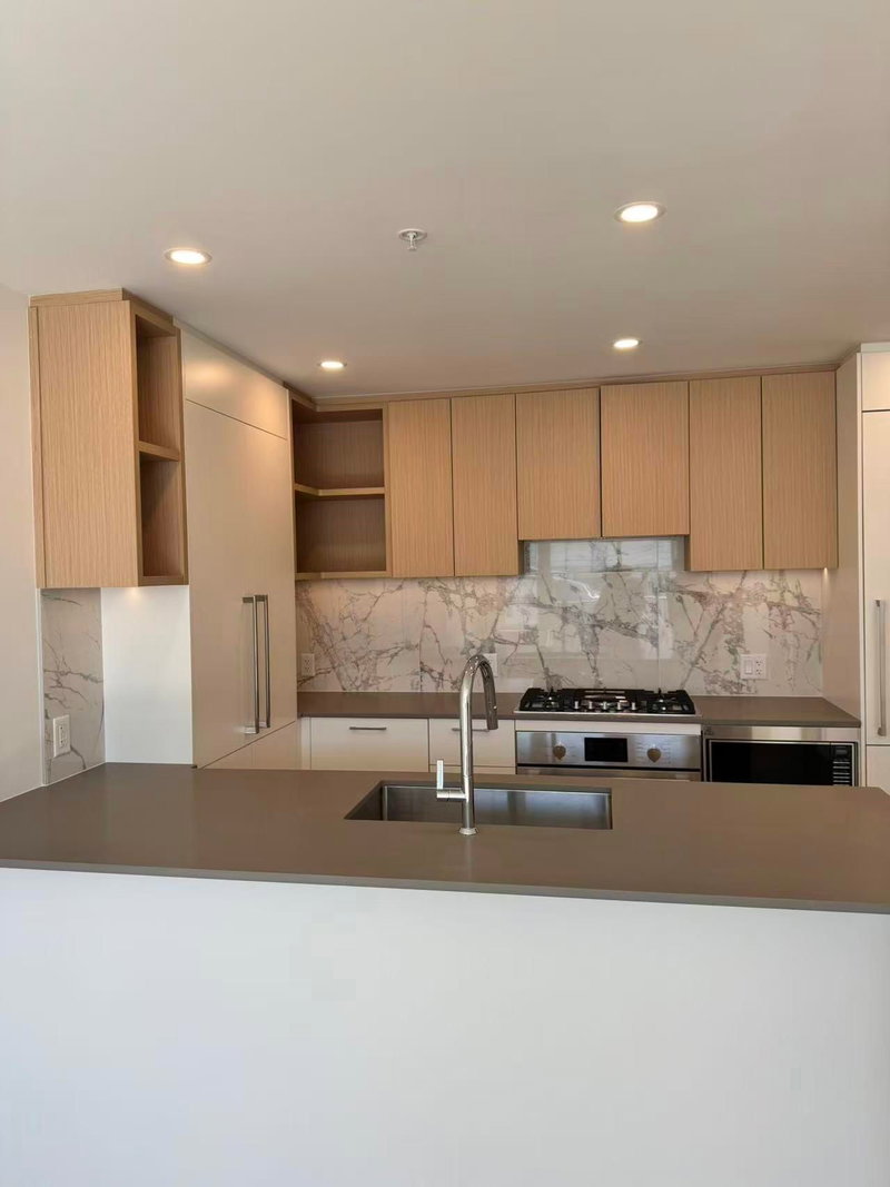 308 - 6468 Willingdon Avenue