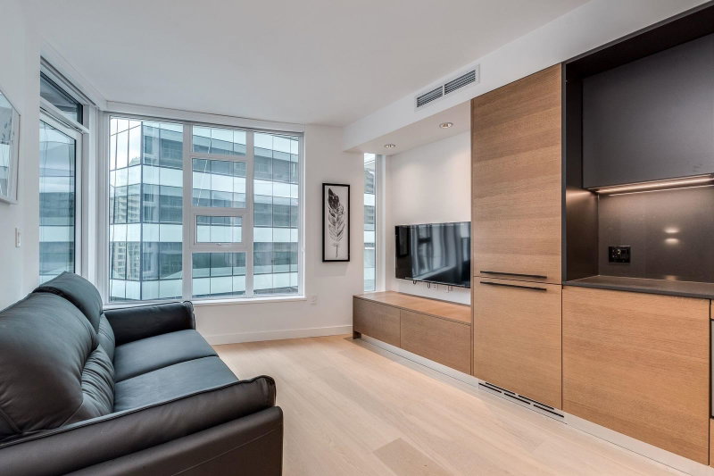 1102 - 1289 Hornby Street