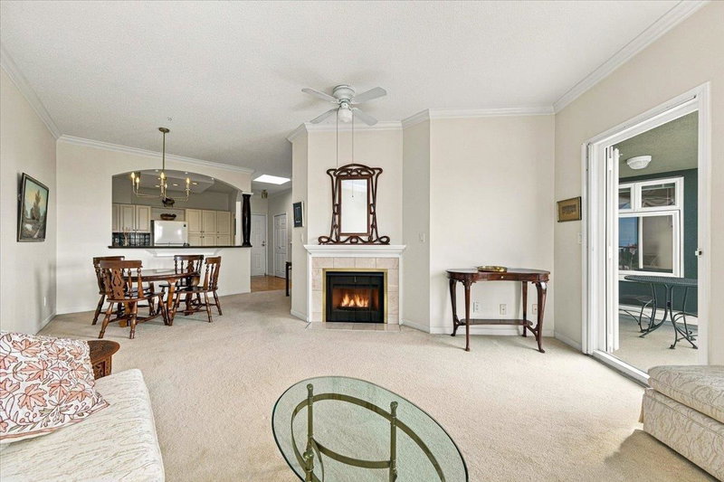 403 - 121 29th Street W