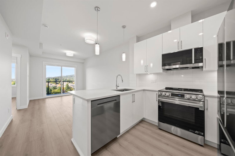 316 - 8423 Cedar Street