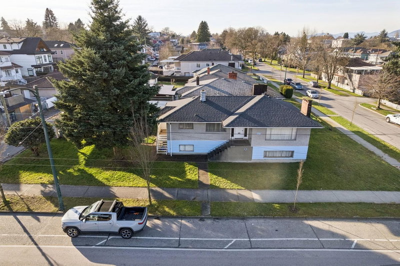 925 Nanaimo Street