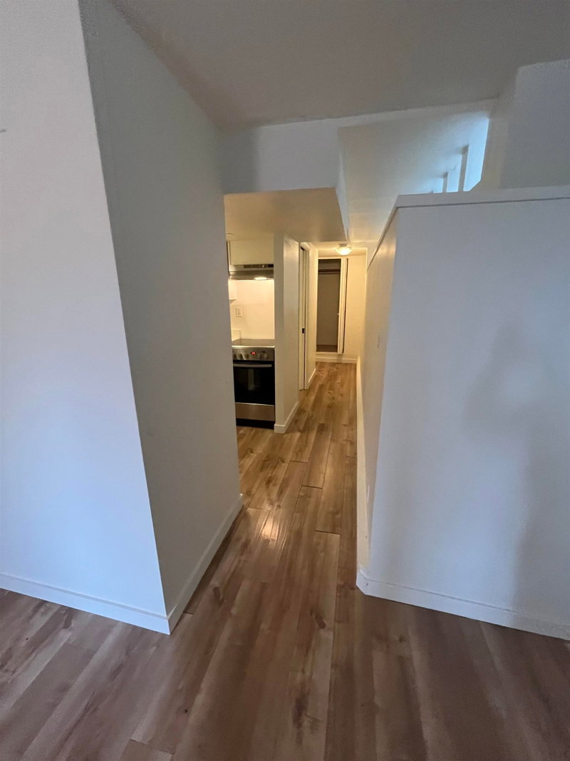 3371 Chesterfield Avenue