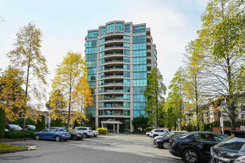 1404 - 8871 Lansdowne Road