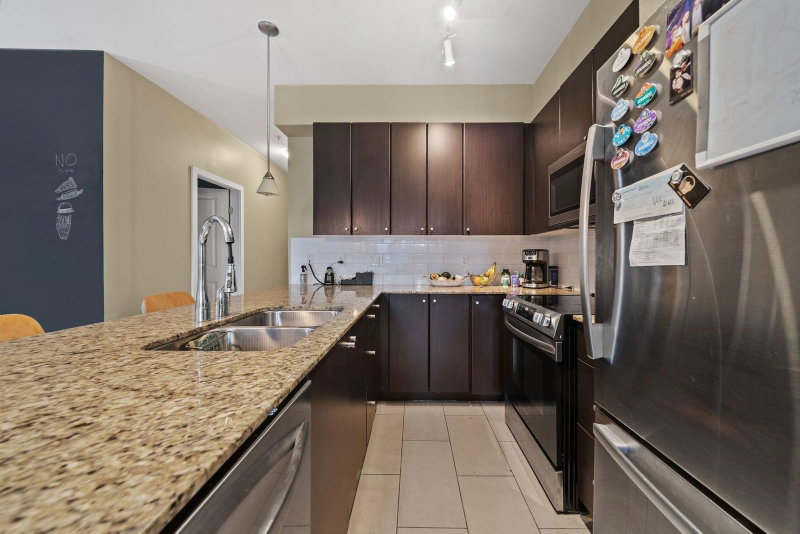 217 - 225 Francis Way