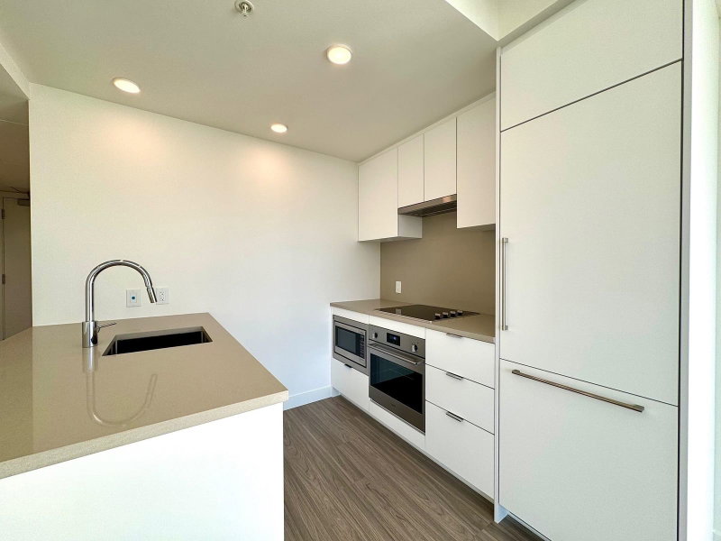 1303 - 13675 107 A Avenue