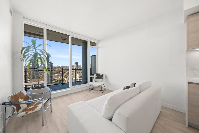 3601 - 2085 Skyline Court