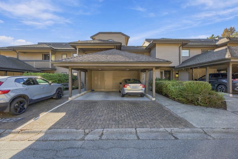 806 Roche Point Drive