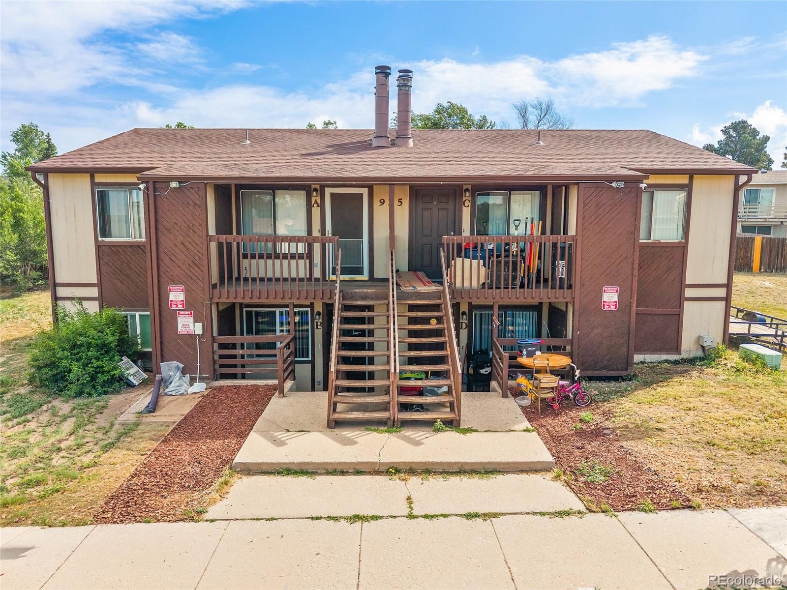 915 Hathaway Drive