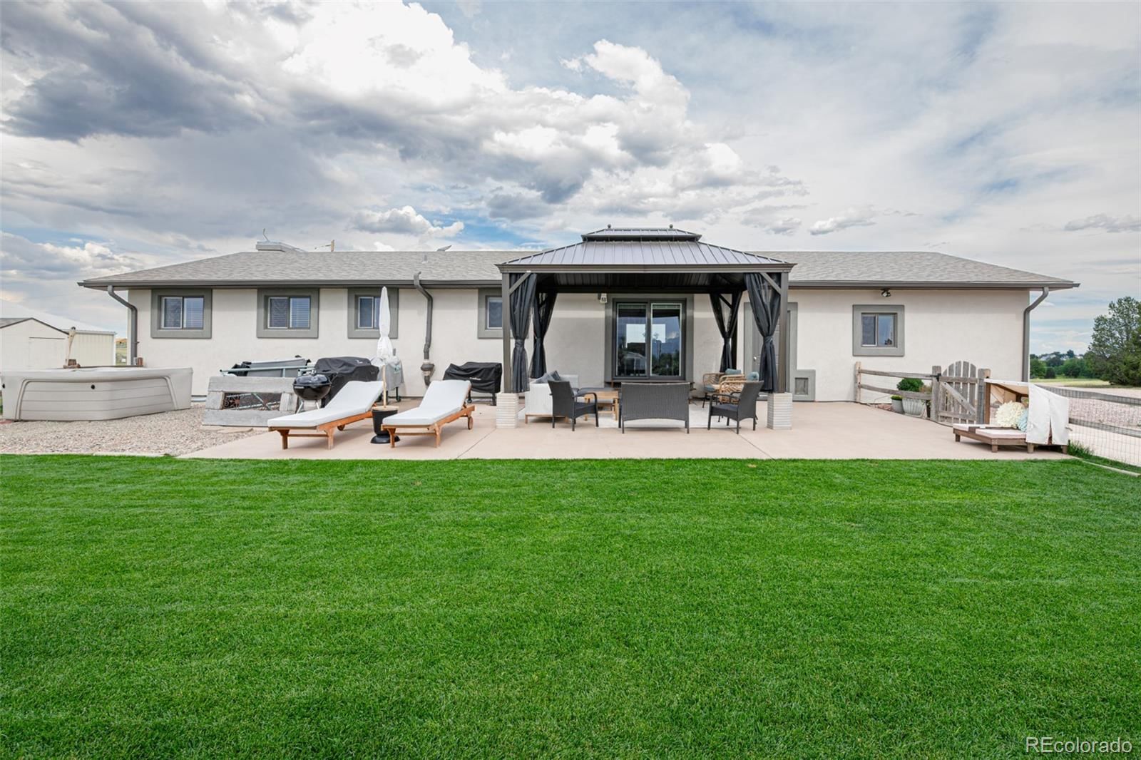 11170 Peaceful Valley Road