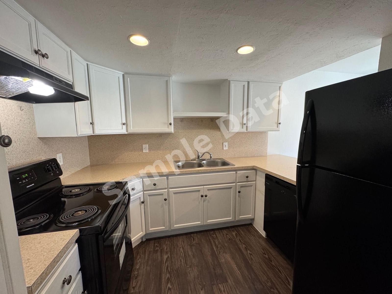 Photo of 5506 Grover Ave