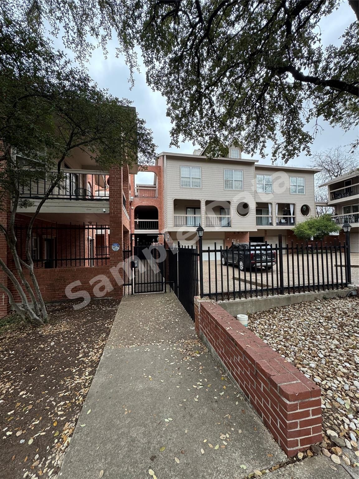 Photo of 3200 Duval ST