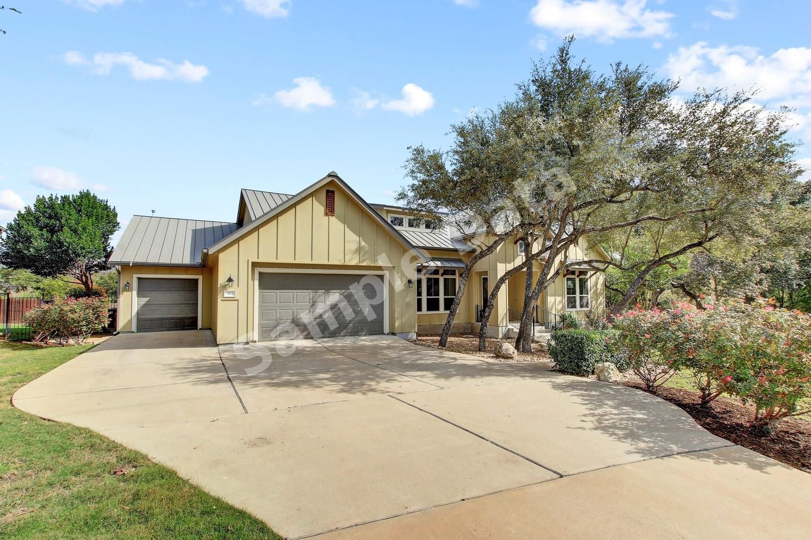 Photo of 304 Ancient Oak Way