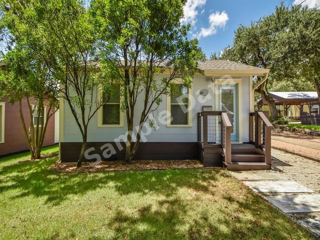 Photo of 803 Johanna ST