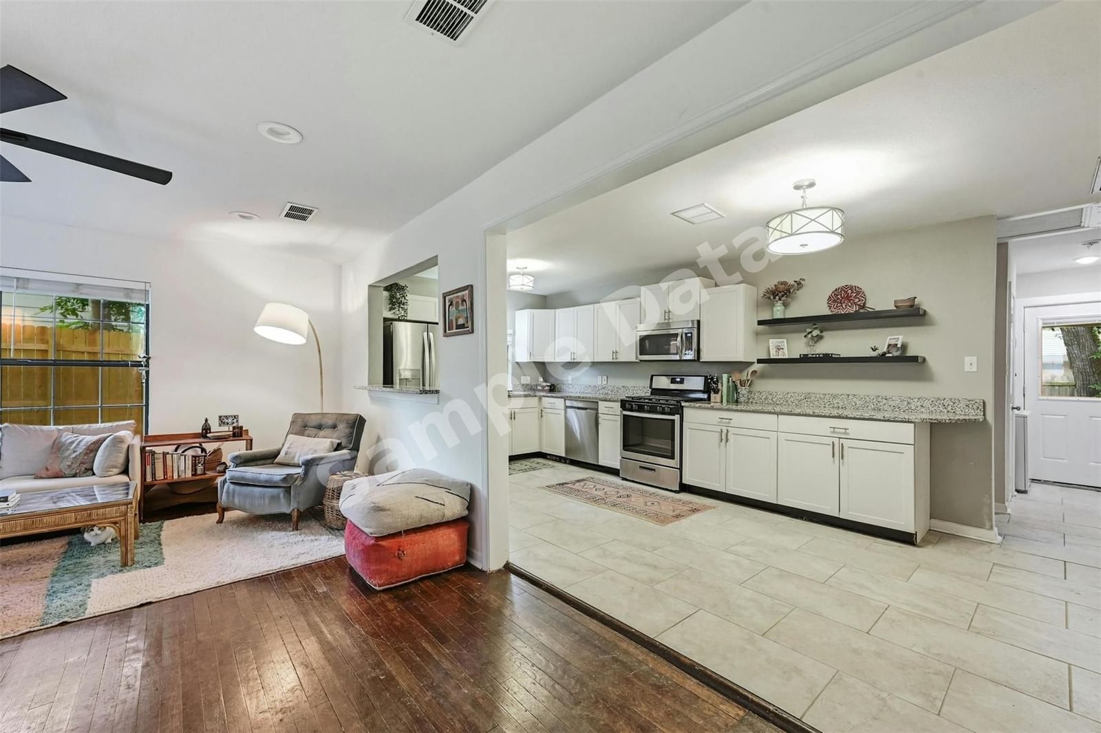 4025 Valley View RD #2 photo 4