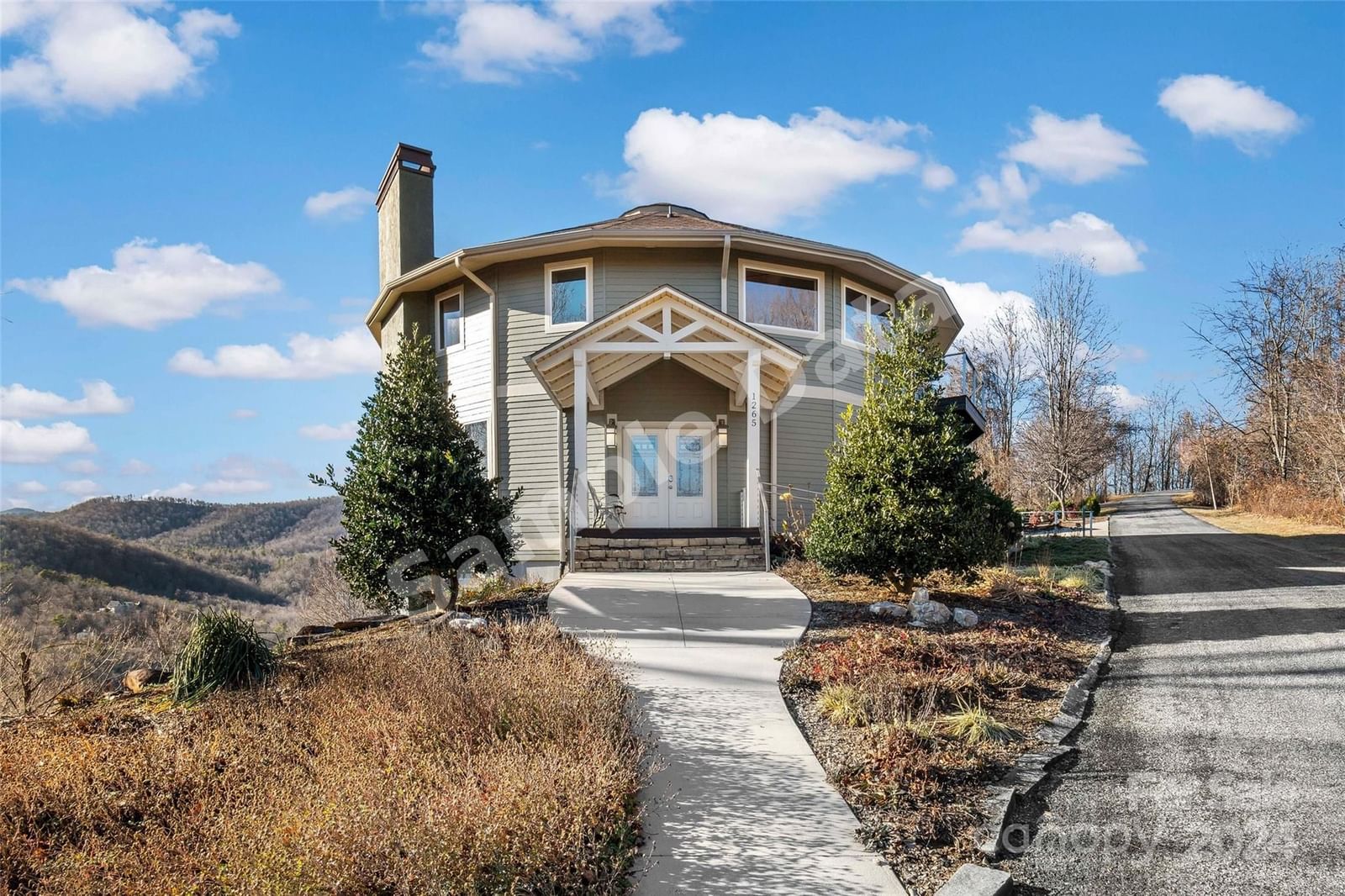 Photo of 1265 Arcadia Falls Way