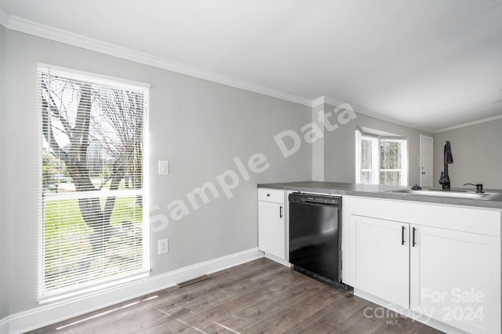 6135 George Hildebran Drive photo 9
