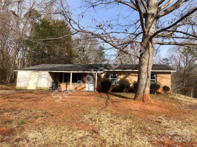 1175 Bridges Drive