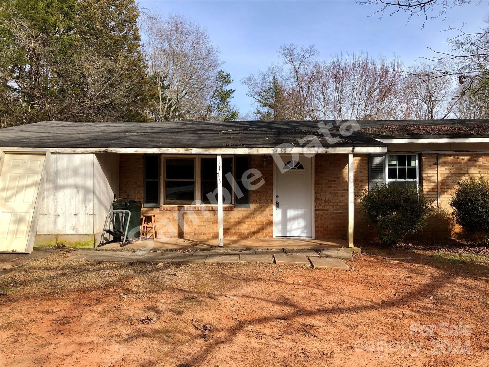 1175 Bridges Drive photo 5