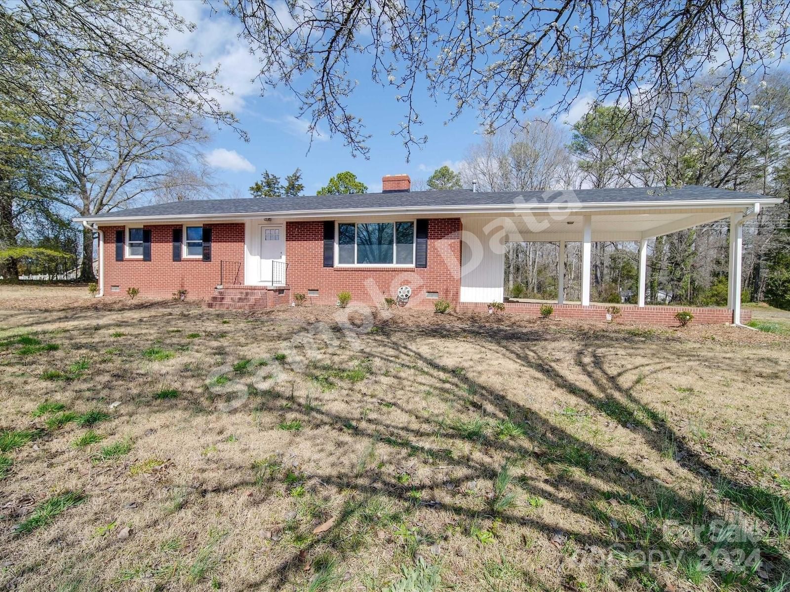 Photo of 1475 Centennial Drive