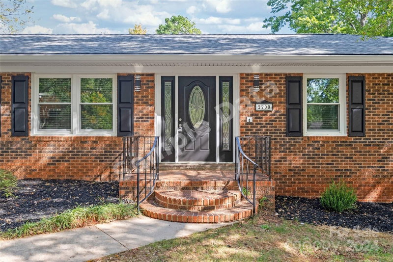 2200 Quail Drive