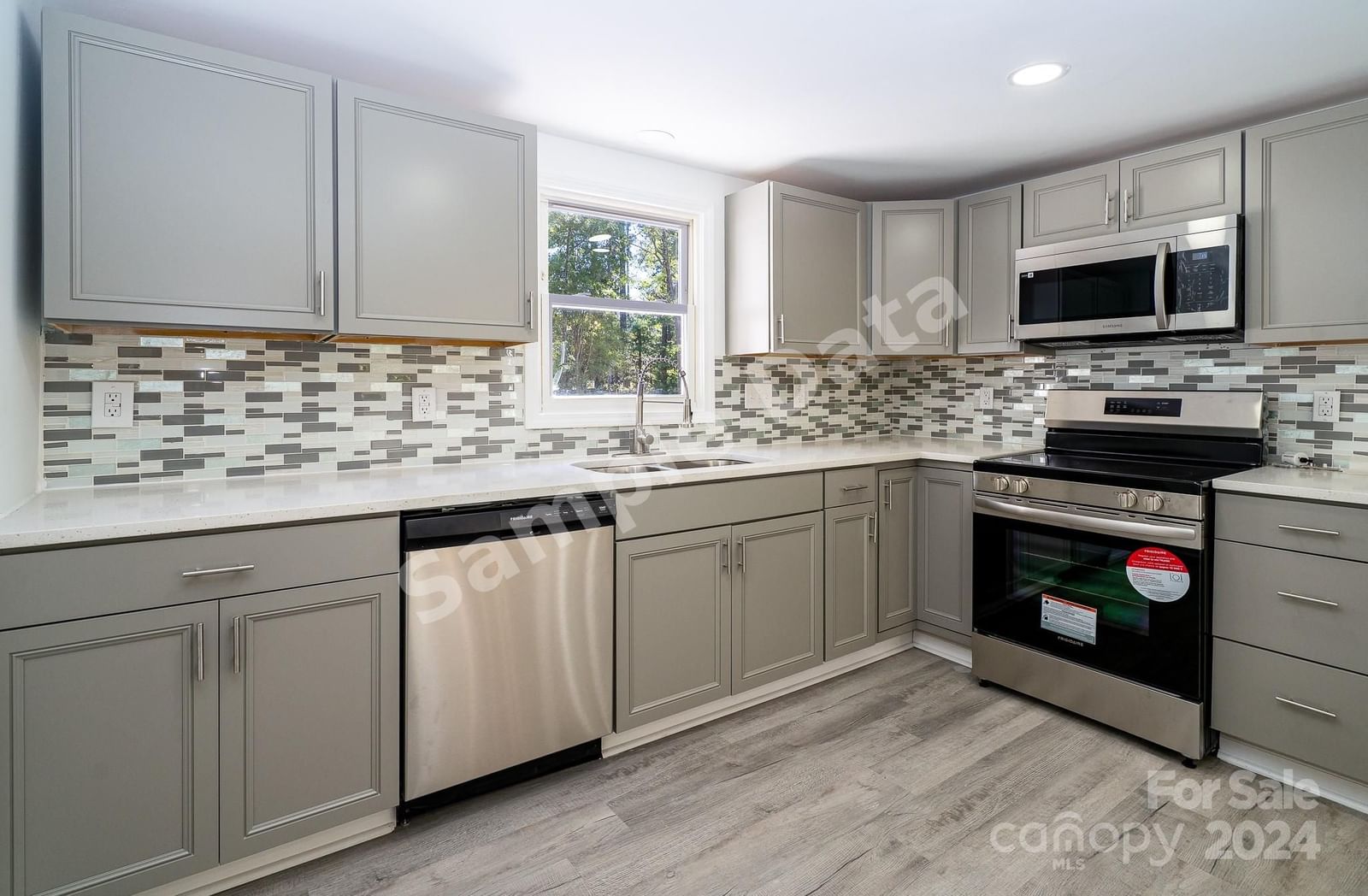 121 Faulkenberry Road photo 4