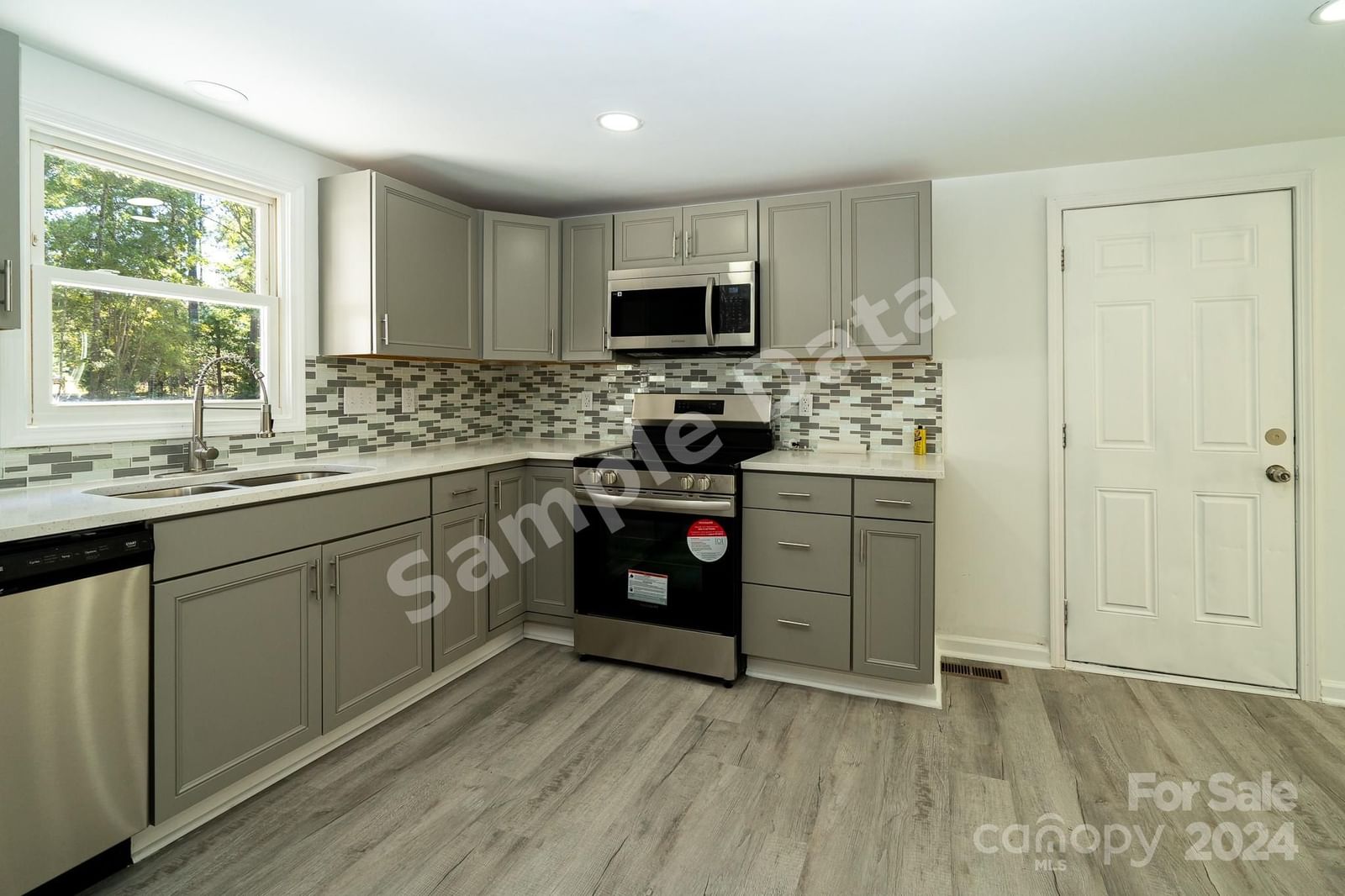 121 Faulkenberry Road photo 6