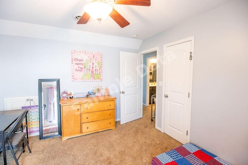 210 Westgate Circle photo 9