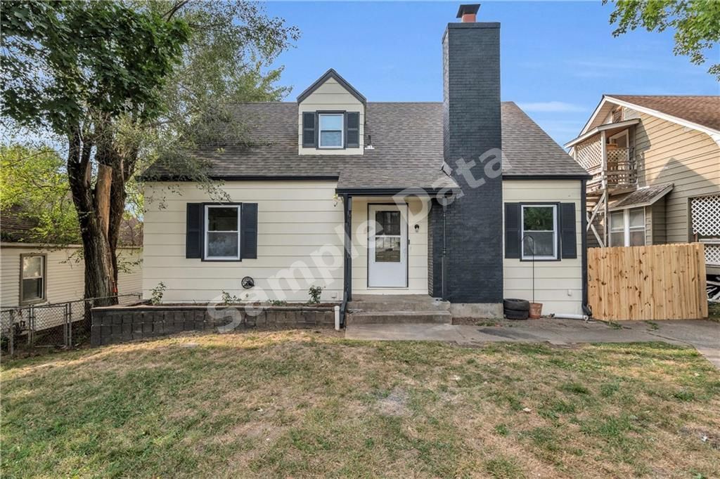 1003 Walnut Street