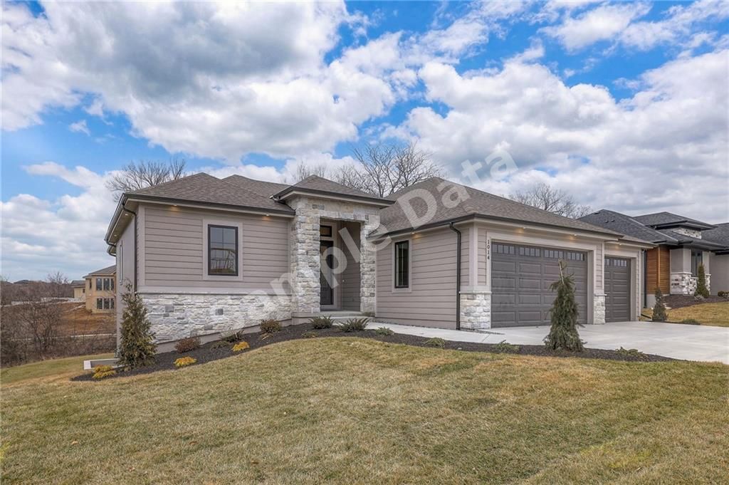 Photo of 1014 Wilds Parkway