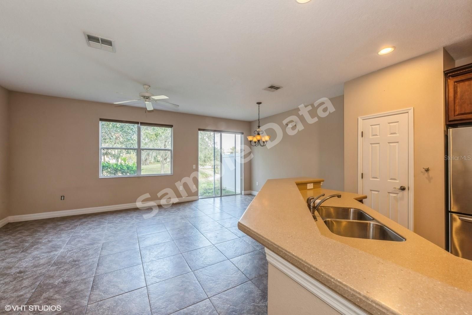 3006 SEAVIEW CASTLE DRIVE photo 10