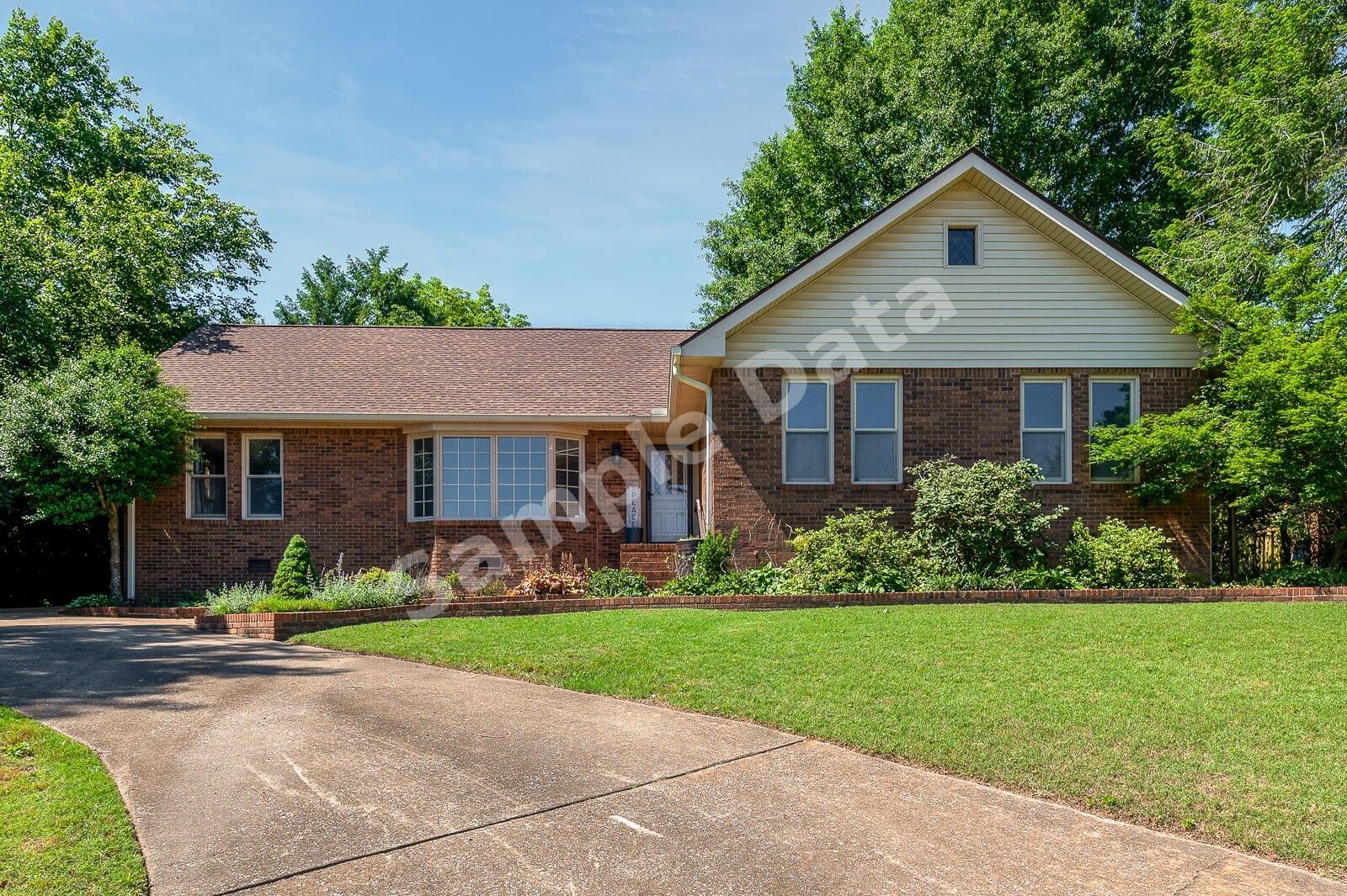 Photo of 204 Brookwood Drive