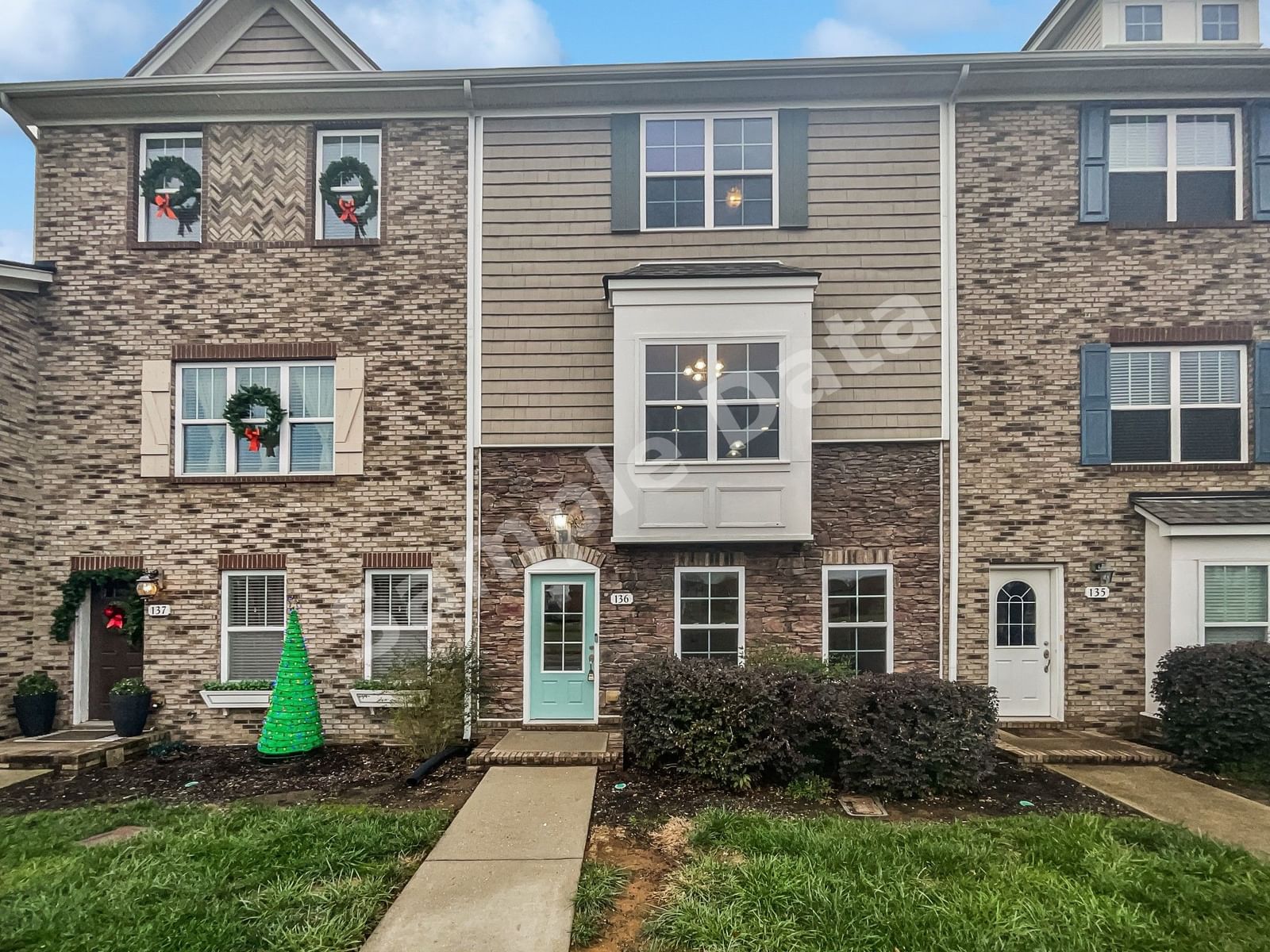 Photo of 136 Turn Row Dr
