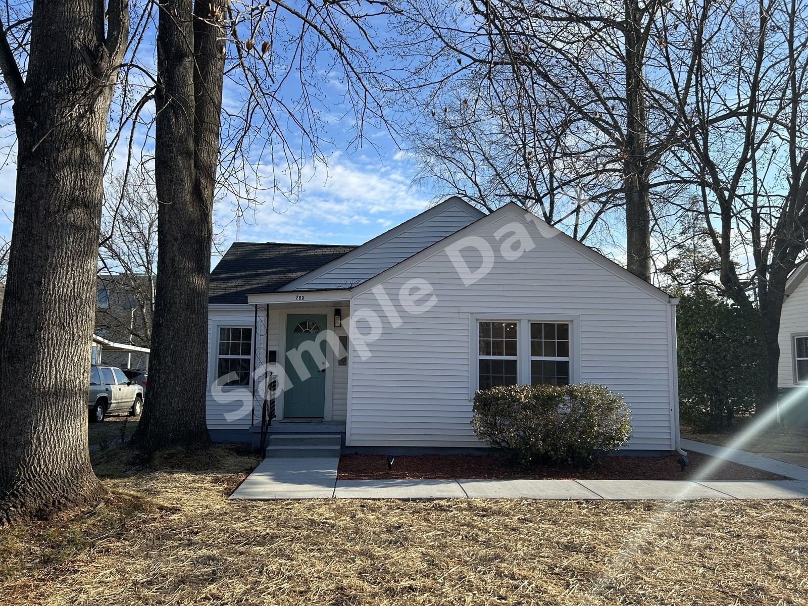 Photo of 209 S High St