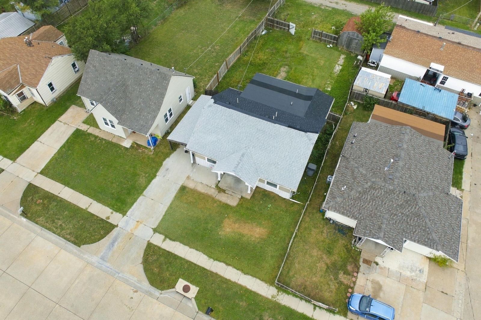 1917 Everett St, Wichita, KS 67213