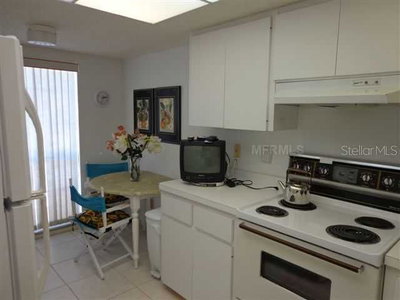 5278 WEDGEWOOD Lane, Sarasota, FL, 34235 — photo 2