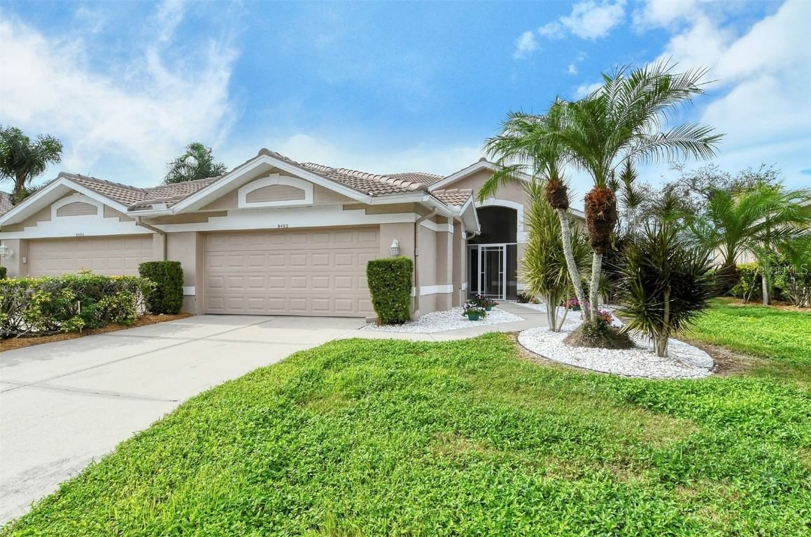 9492 FOREST HILLS Circle, Sarasota, FL, 34238 — photo 1