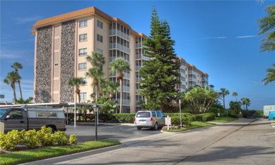 800 BENJAMIN FRANKLIN Drive, Sarasota, FL, 34236 — photo 2