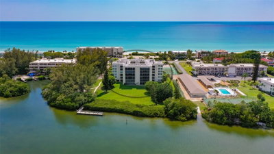 3240 GULF OF MEXICO Drive, Longboat Key, FL, 34228 — photo 2